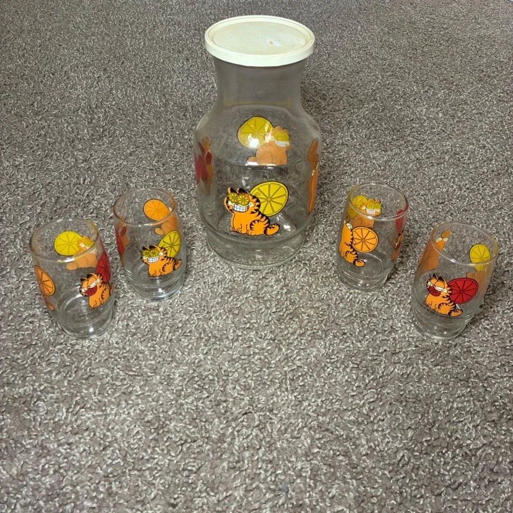 Vintage Anchor Hocking Garfield Juice Set 1978 Glass Carafe Glasses Cup 5 Pc Set